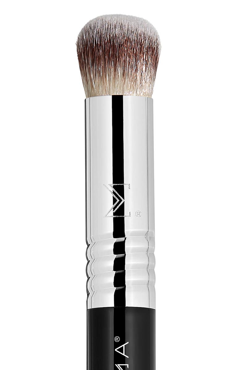 Sigma Beauty F26 Domed Concealer Brush, Alternate, color, Black/ Chrome