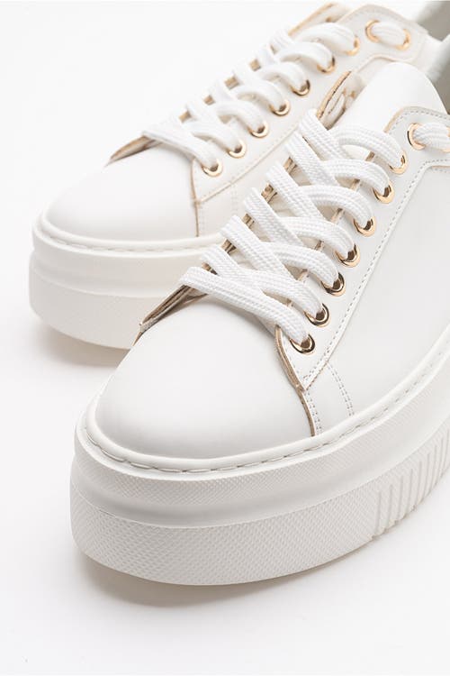 Forever & Always Shoes Violette Platform Sneakers In White
