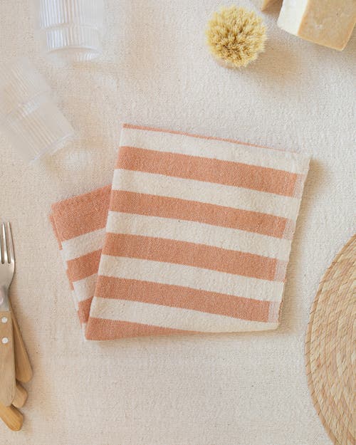 Kd Weave Stripe Hand Towel In Brown