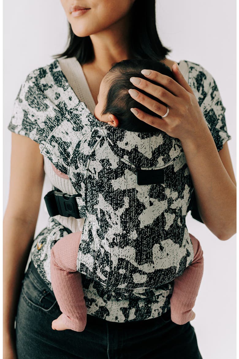Pearl Newborn Carrier, Alternate, color, ABSTRACT BLACK & CREAM