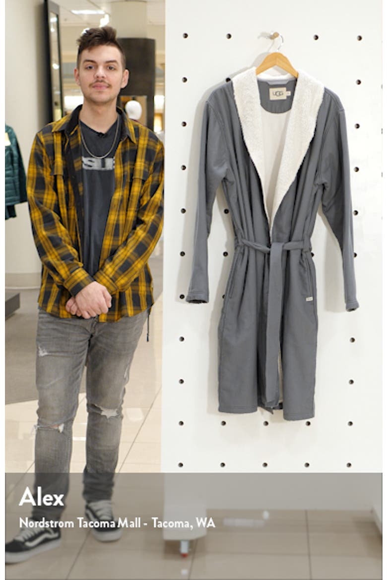 Kalib Robe video