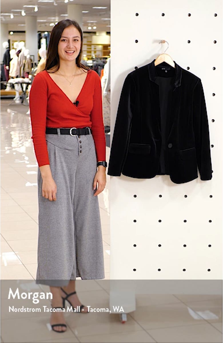 Gibson x Hi Sugarplum! Holiday Mimi Velvet Blazer, sales video thumbnail