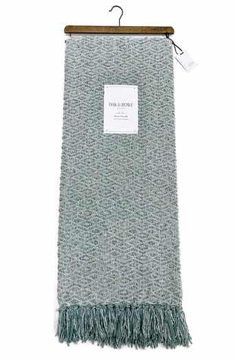 ARTISAN 34 Textured Woven Diamond Throw Blanket