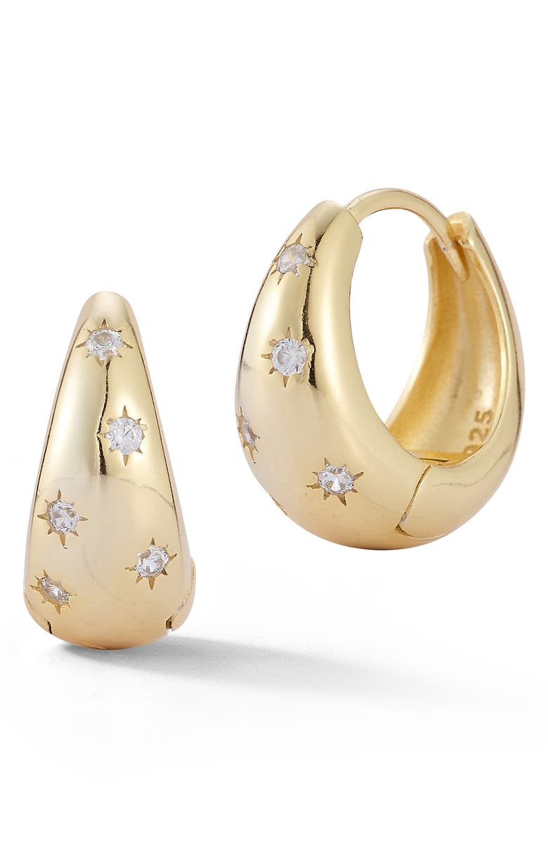 SPHERA MILANO Graduated Star Huggie Hoop Earrings, Main, color, 