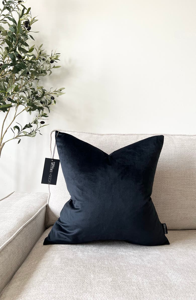 MODISH DECOR PILLOWS Velvet Pillow Cover, Alternate, color, Black Tones