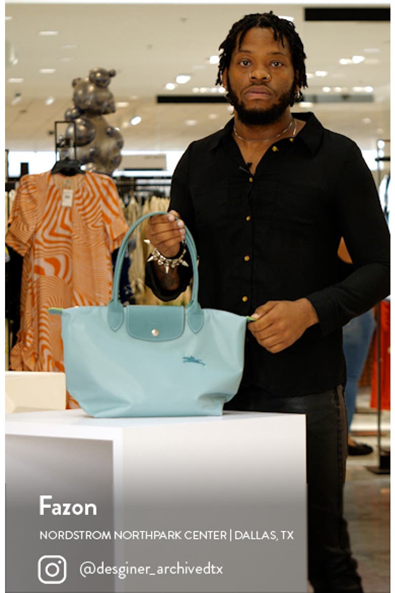 Medium Le Pliage Recycled Canvas Shoulder Tote Bag video