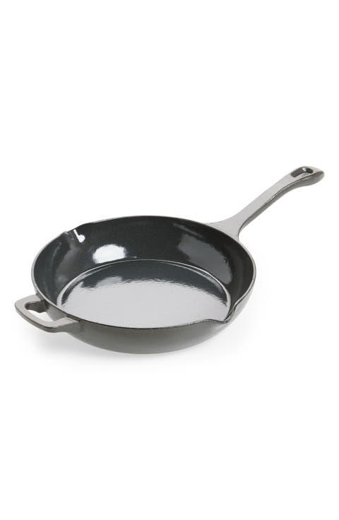 10.5-Inch Cast Iron Chef's Pan with Spouts