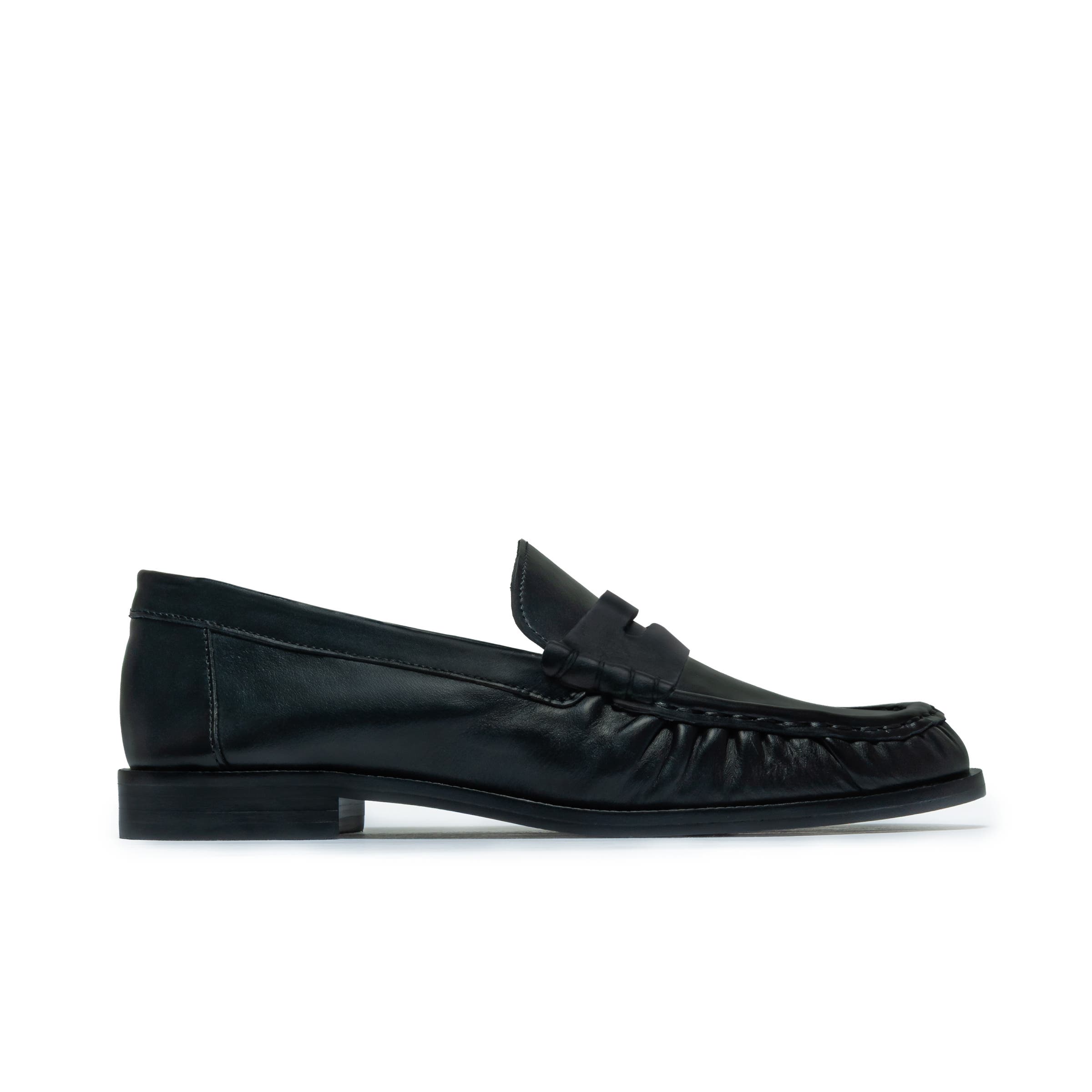 Bernardo Footwear Tilda Penny Loafer, Main, color, Black