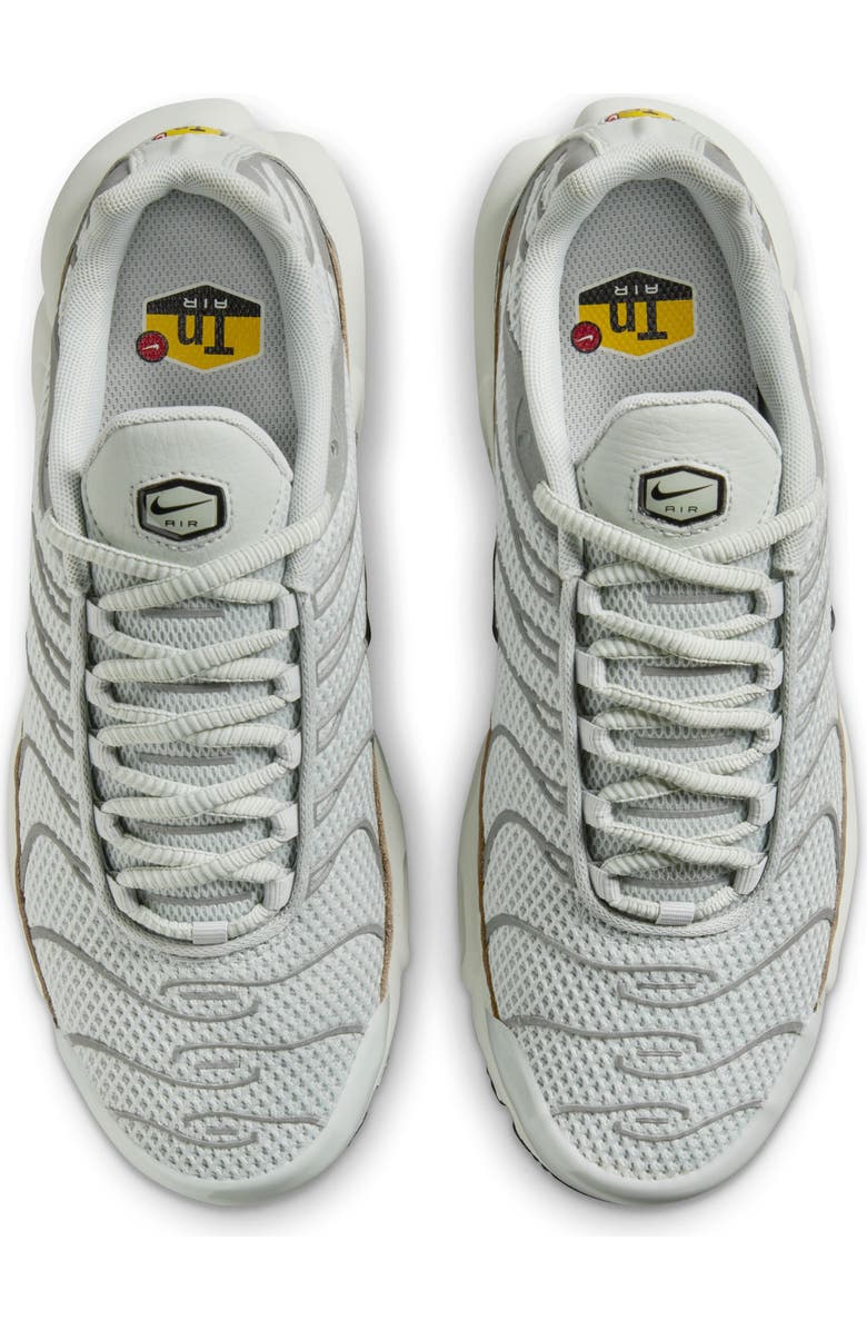 Nike Air Max Plus Sneaker, Alternate, color,