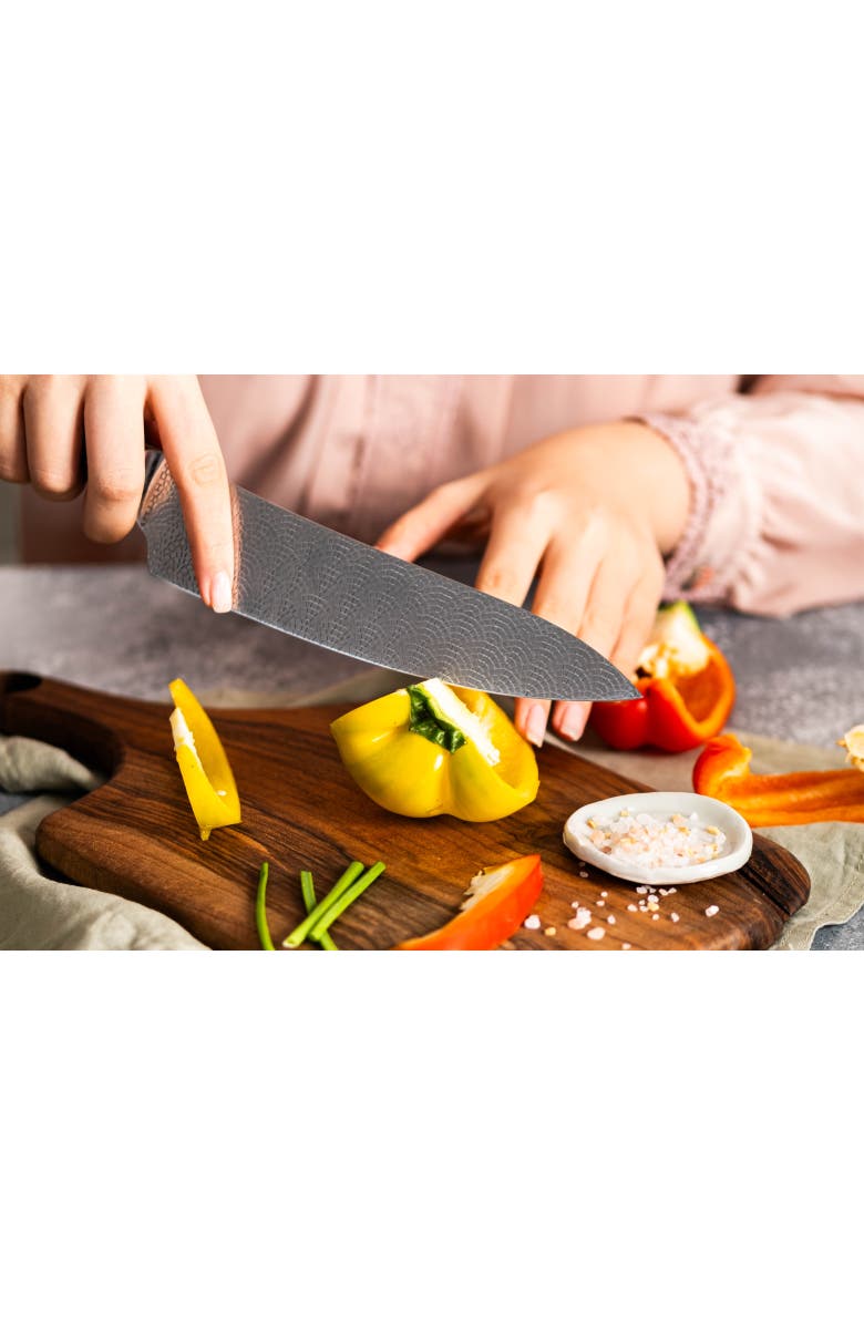 Cuisine::pro<sup>®</sup> LE CONNOISSEUR<sup>™</sup> 8in Chef's Knife, Alternate, color, Silver