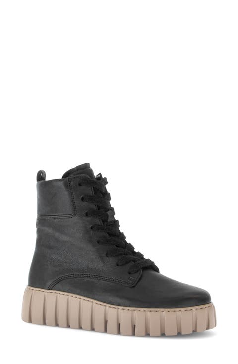 Lace-Up Boot (Women)