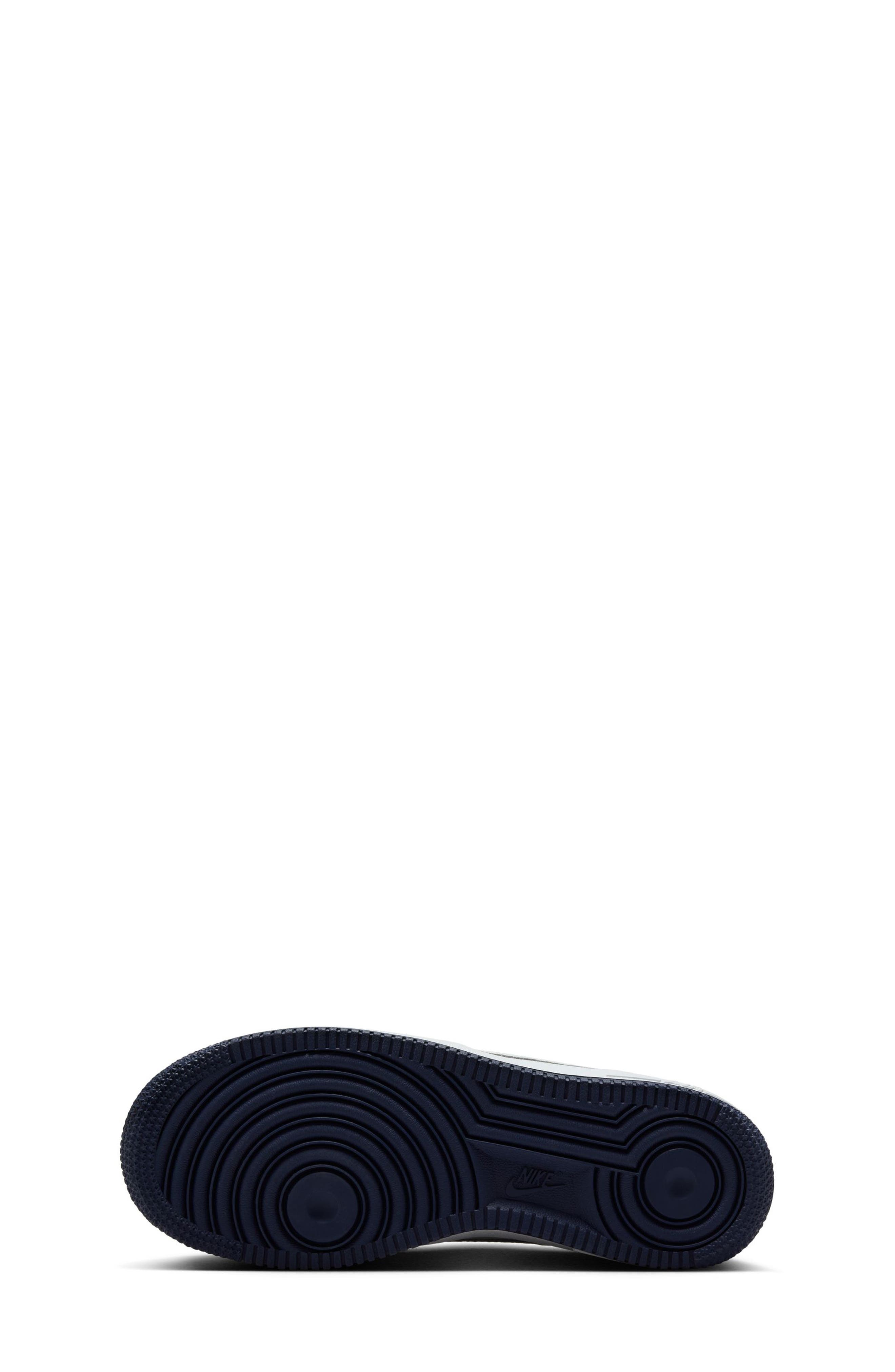 Nike Air Force 1 Basketball Sneaker, Alternate, color, 