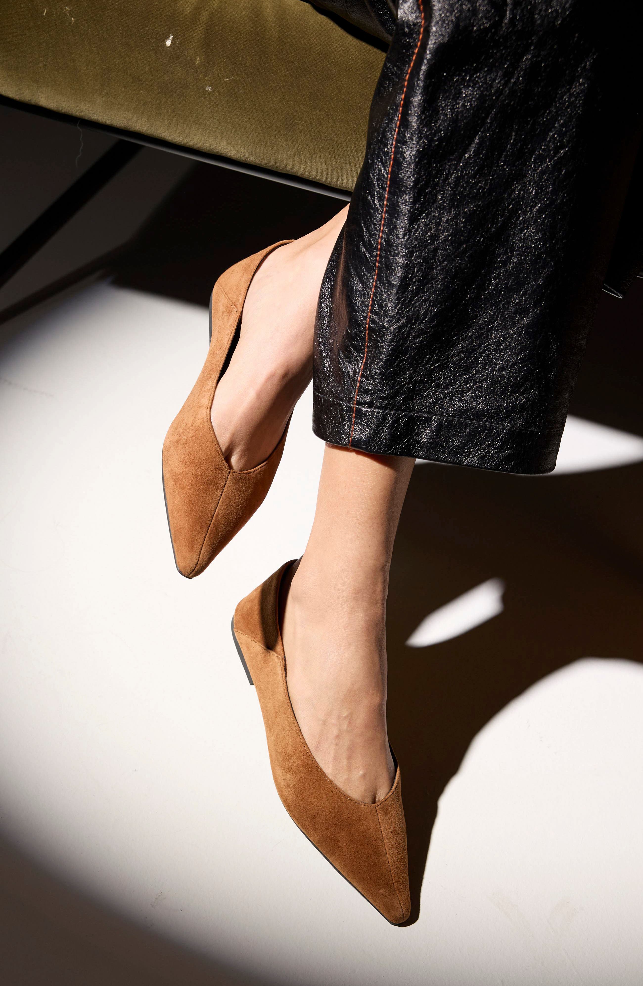 Bowery Pointed Toe Flat, Alternate, color, WHISKEY