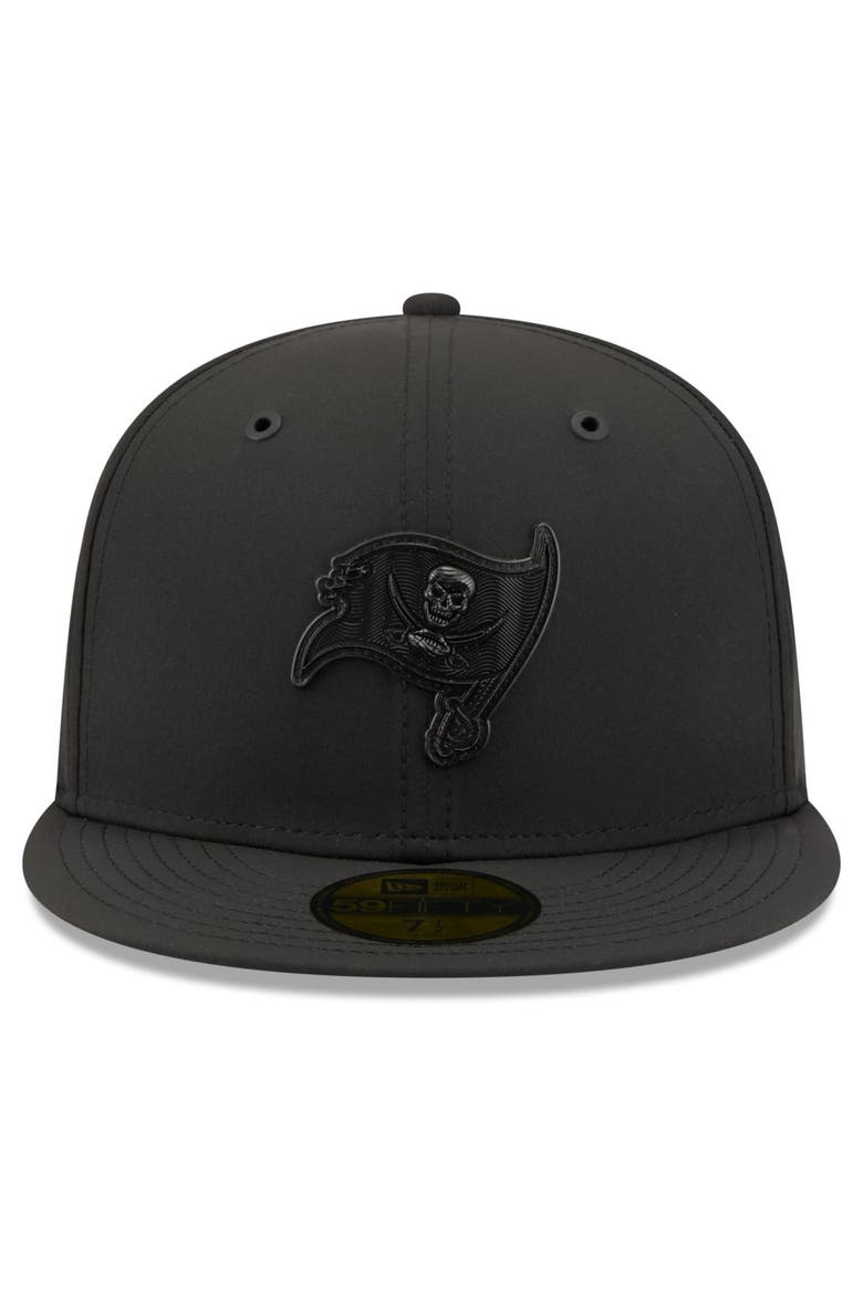 Men's New Era Black Tampa Bay Buccaneers 2026 Sideline 59FIFTY Fitted Hat, Alternate, color, Black