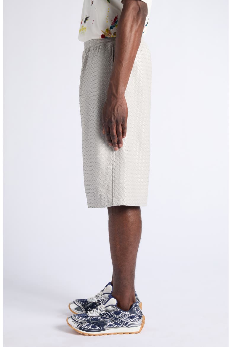 Small Intrecciato Shiny Leather Wide Leg Elastic Waist Shorts, Alternate, color, 1427 PEARL GREY
