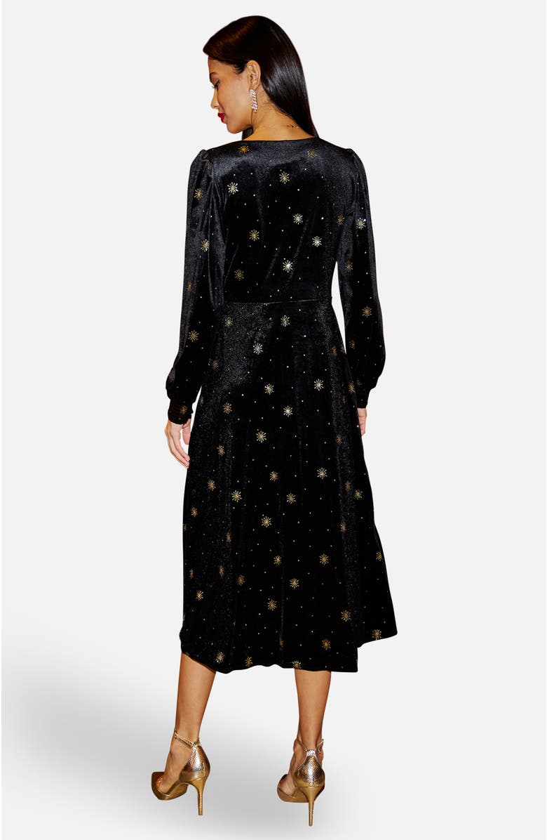 Yumi Foil Print Velvet Midi Dress, Alternate, color, Black