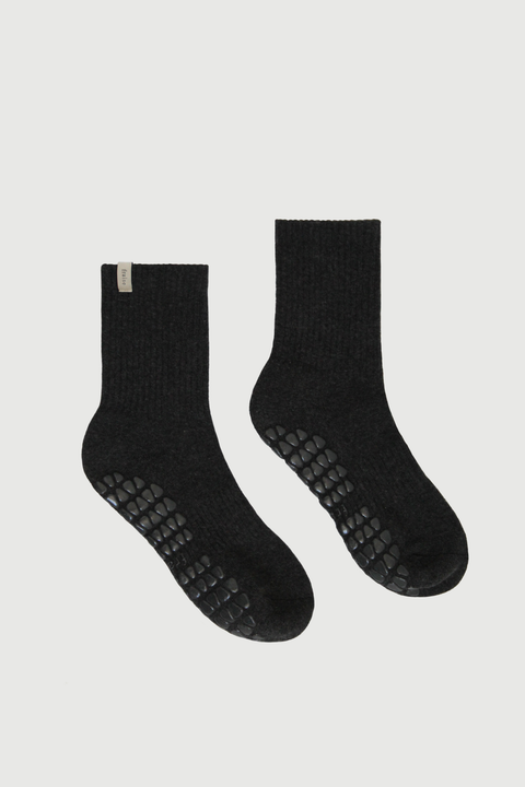 Graphite Classic Crew Grip Socks