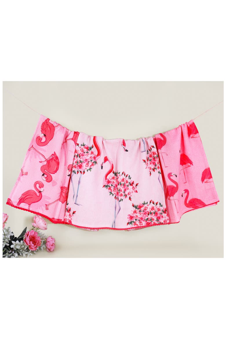 Set of Three Tropical Flamingo Kitchen Towels, Alternate, color, FLAMINGO PINK / CORAL