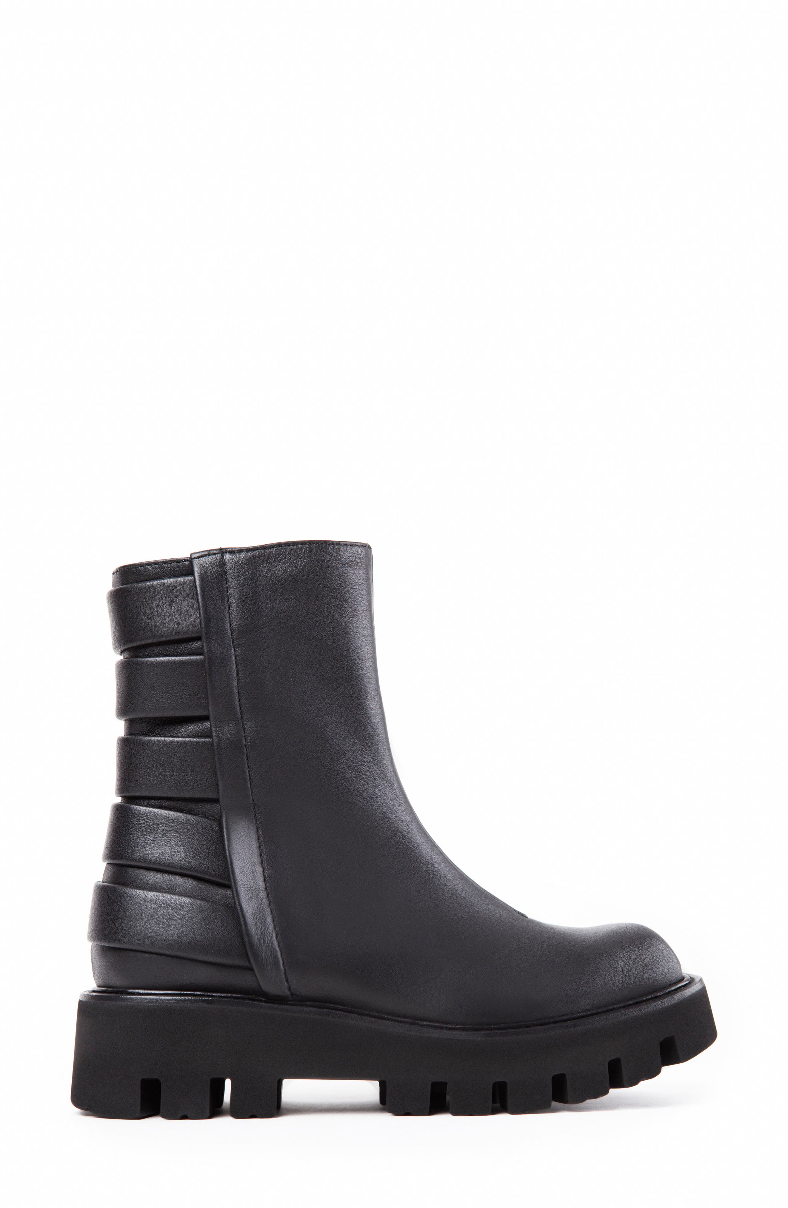 Paloma Barcelo Becca Napasoft Boot, Alternate, color, 