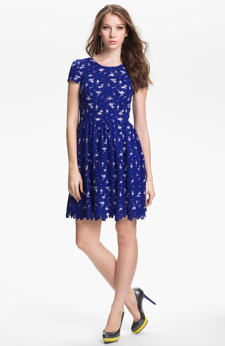 Vince Camuto Short Sleeve Lace Dress, Main, color, 