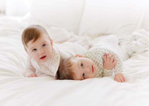 Ely's & Co. Aurora Classics Diamond Print Collection In Blue