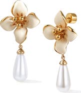 RETRO CHIC Iris Blossom Pearl Earrings