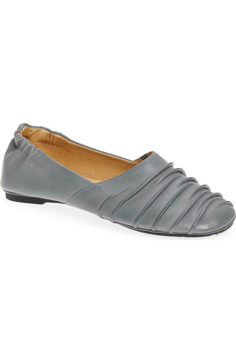 Chocolat Blu Caro Pleated Flat, Main, color,