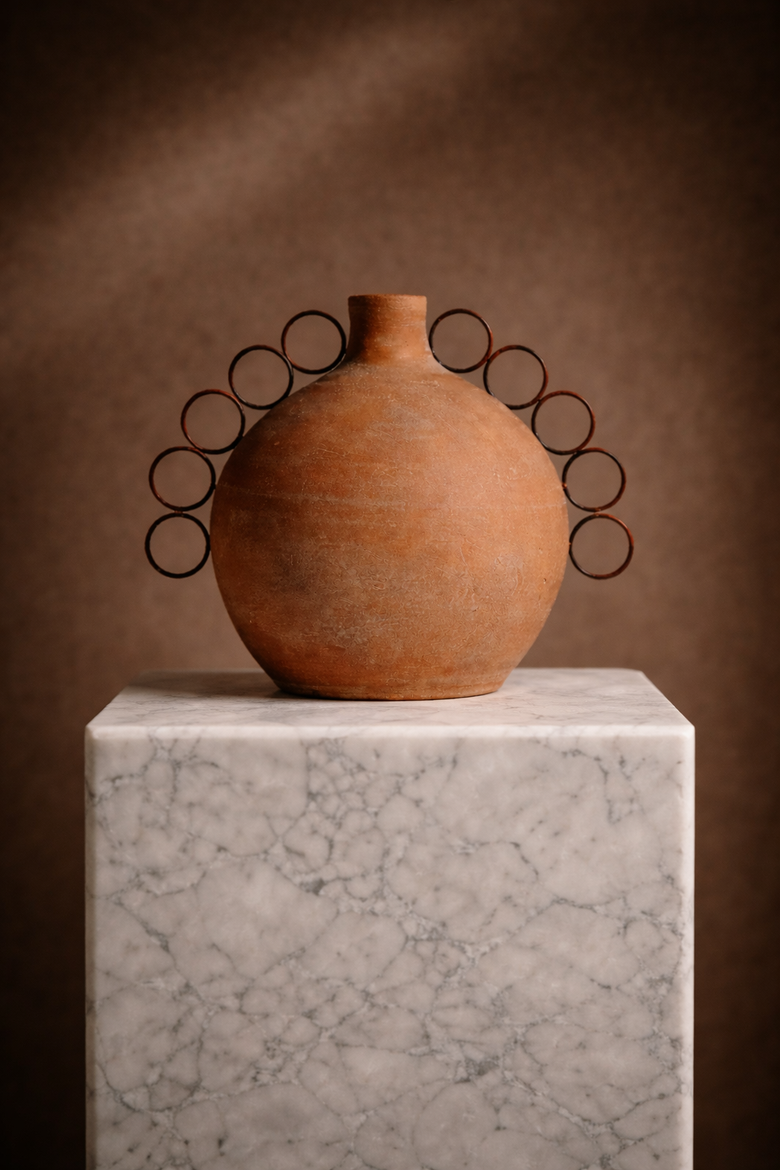 Zana Vessel, Alternate, color, Brown