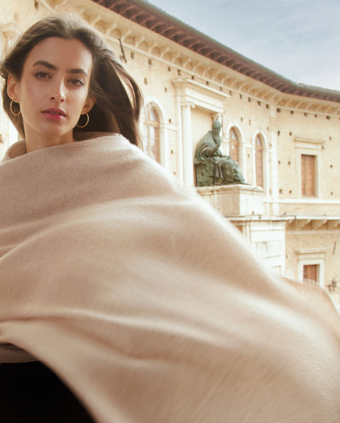 Pure Cashmere Feather-Light Maxi Wrap Stole