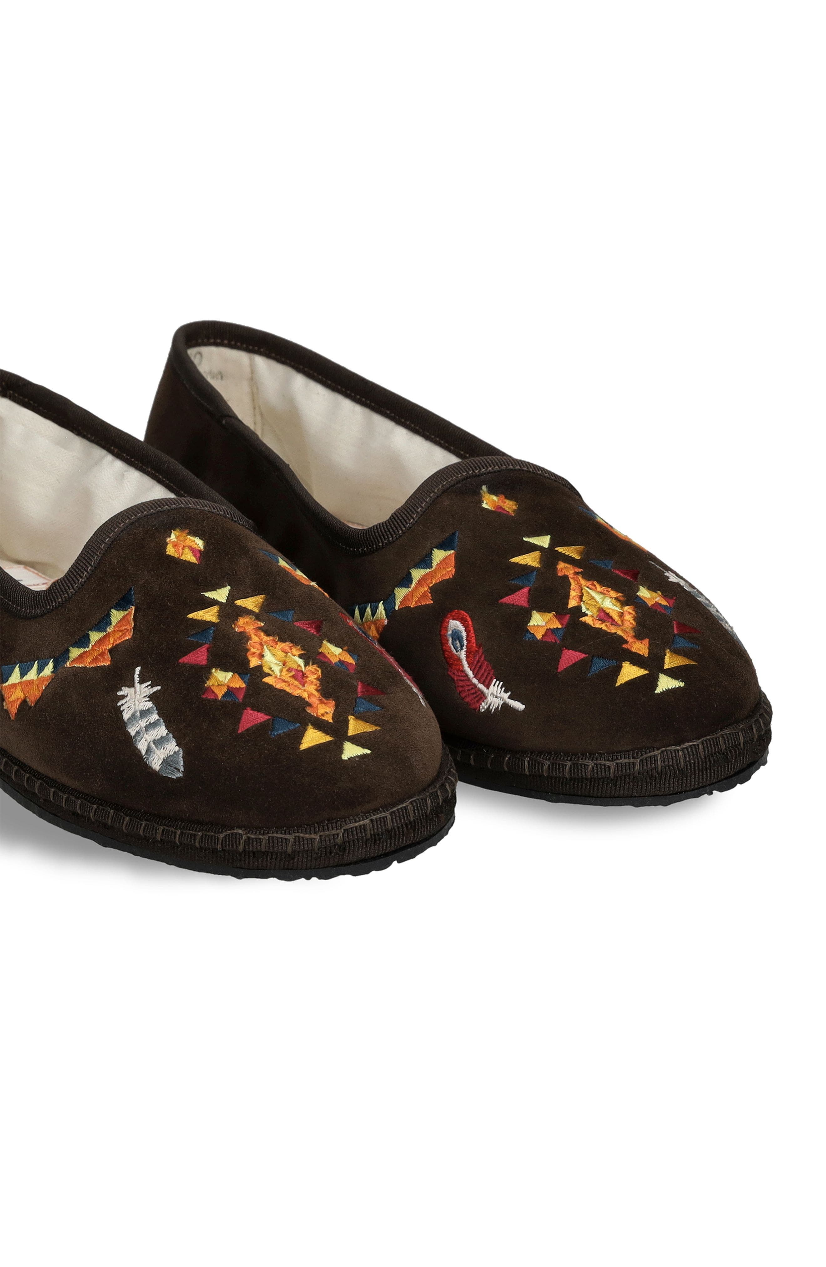 Fortela Frutate Friulane Suede Leather Embroidery, Alternate, color, Cacao