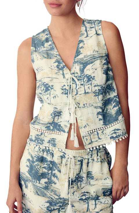 Tree Print Tie Front Sleeveless Top