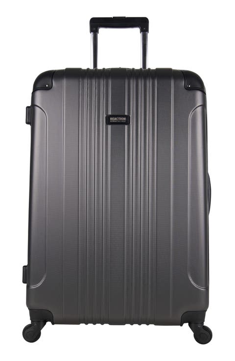 Out of Bounds 28" Lightweight Hardside 4-Wheel Spinner Luggage