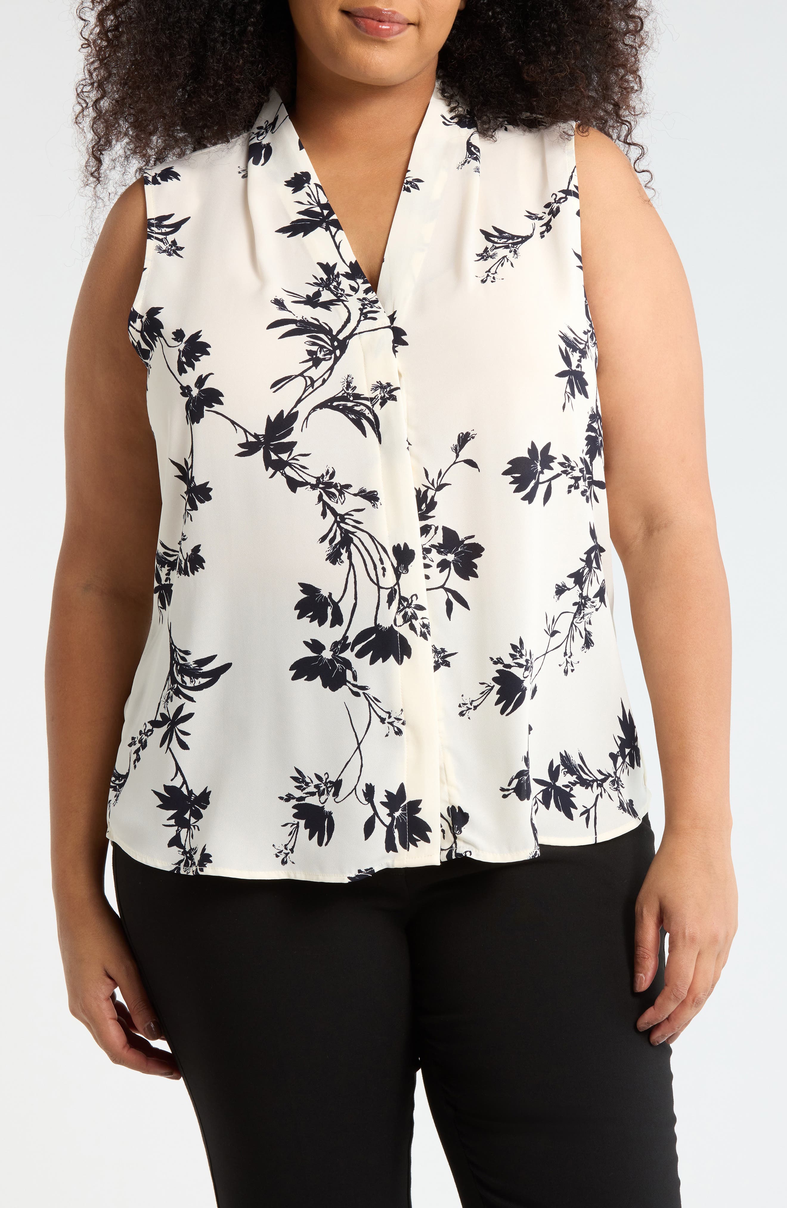 IVORY- NAVY AVA BOTANICAL