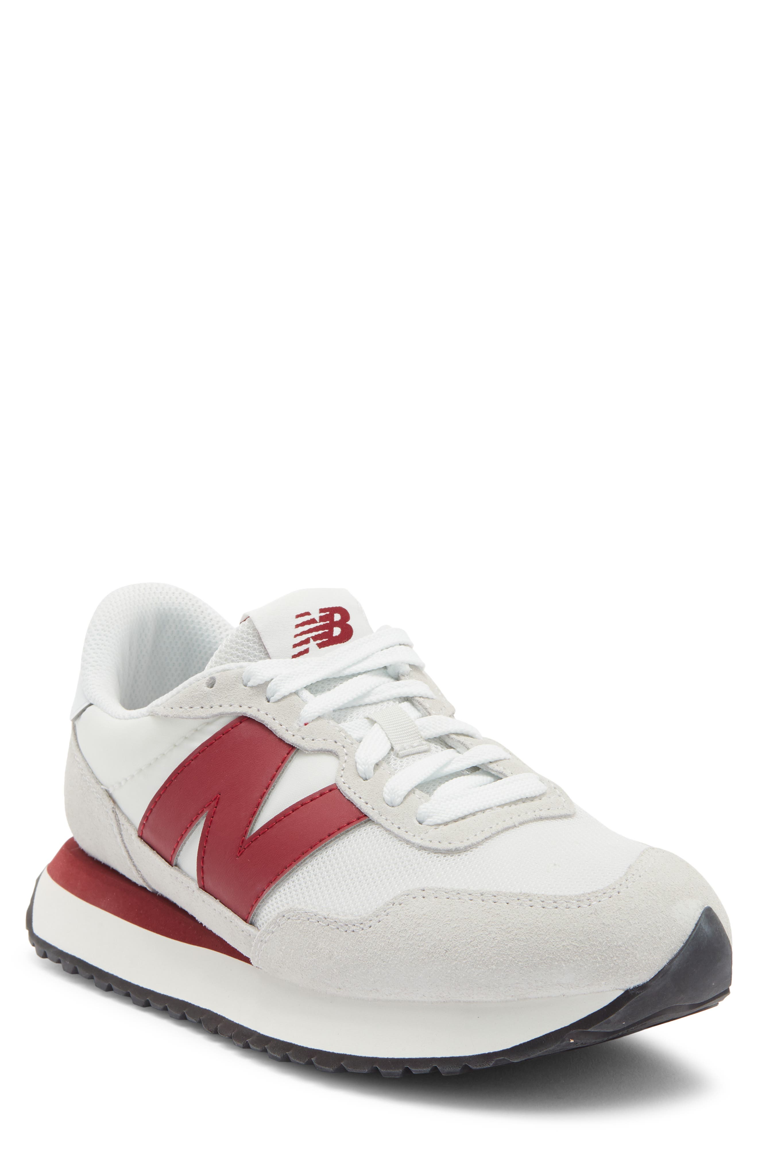 237 Sneaker