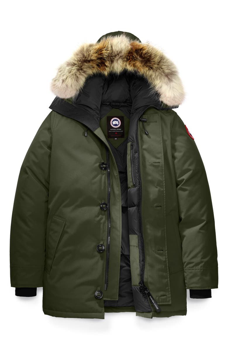Canada Goose Chateau Fusion Fit Parka with Genuine Coyote Fur Trim, Main, color, 
