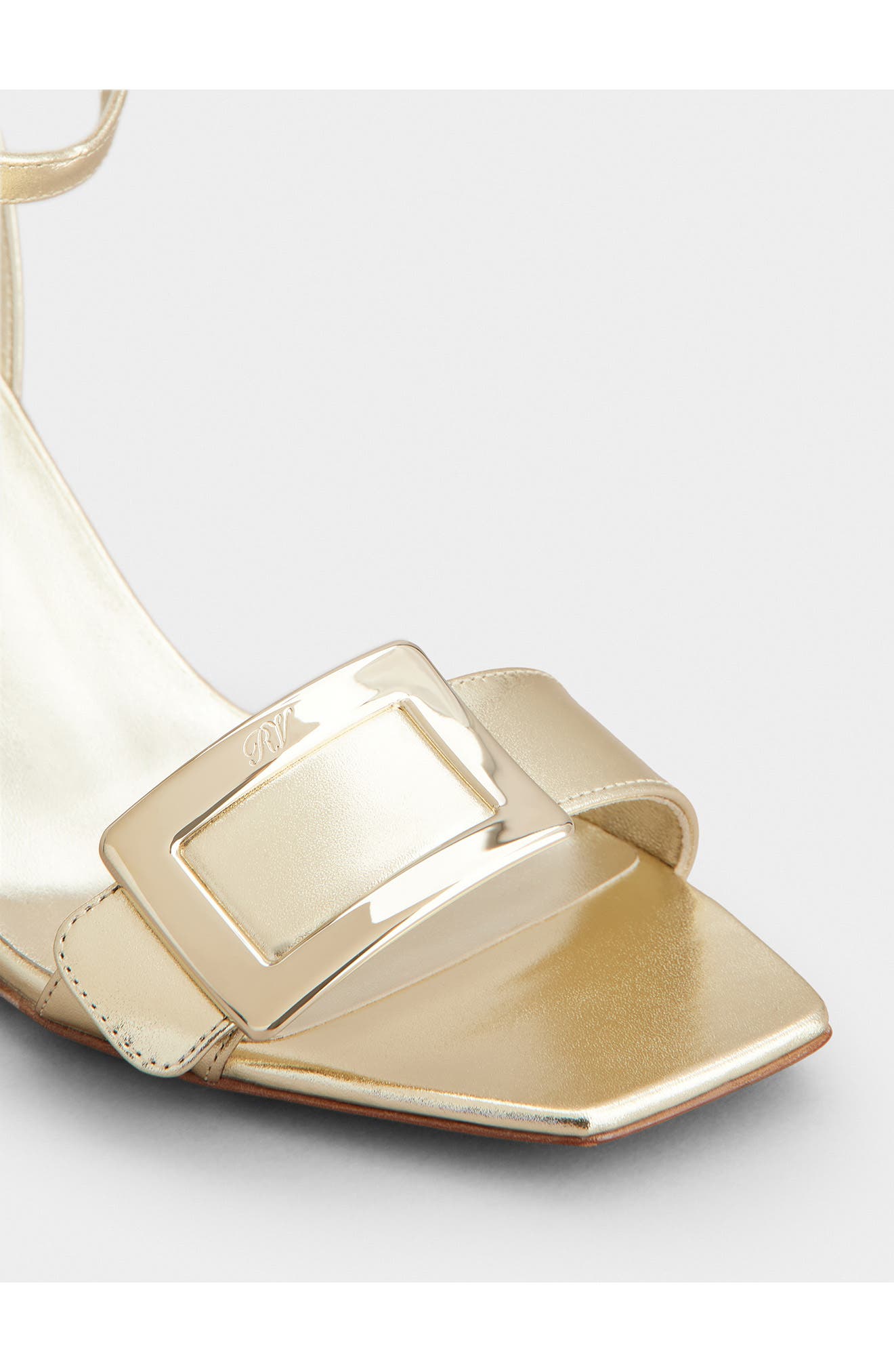 Roger Vivier Belle Vivier Metallic Ankle Strap Wedge Sandal, Alternate, color, Gold