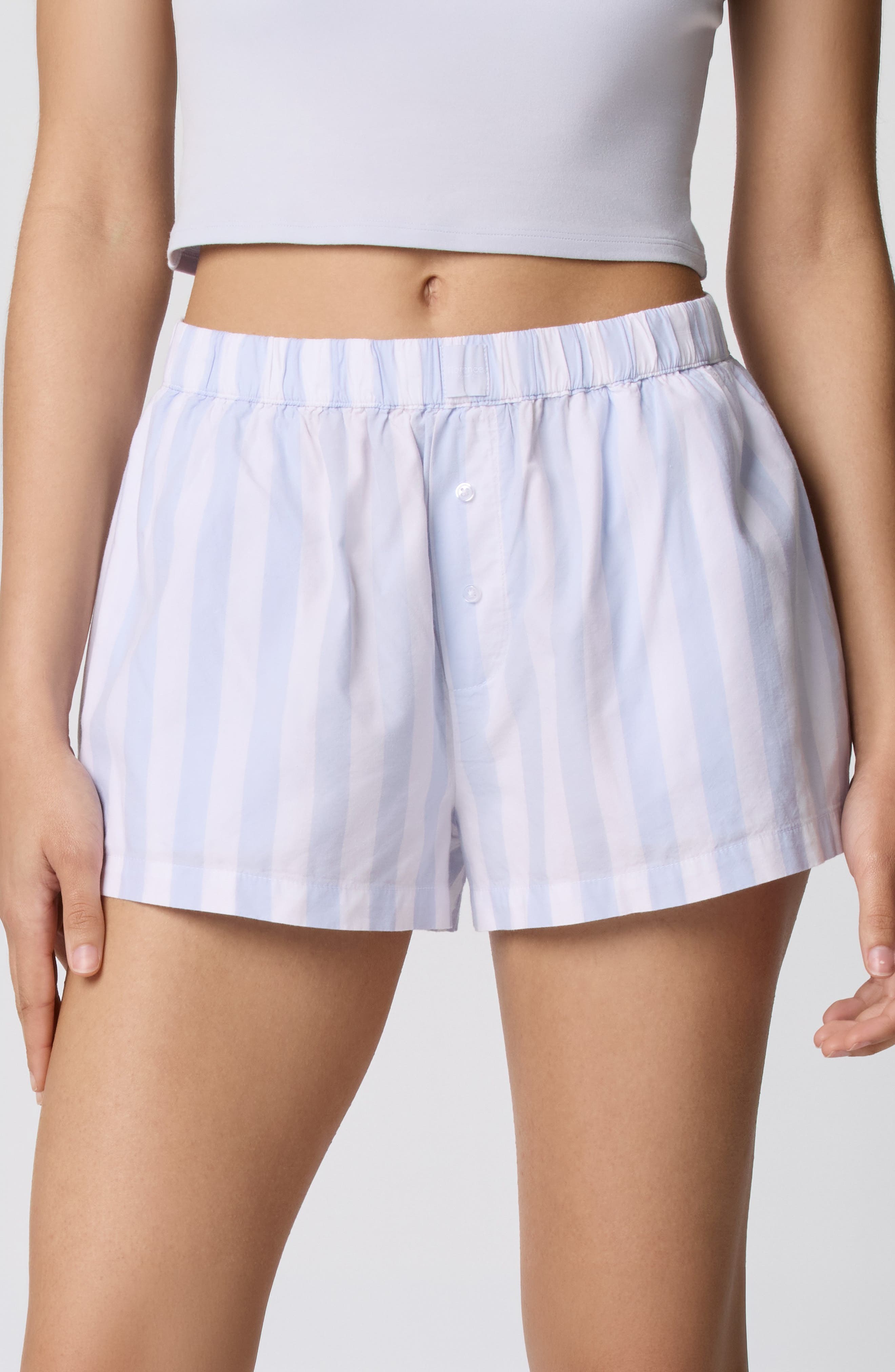 WHT BLUE STRIPE