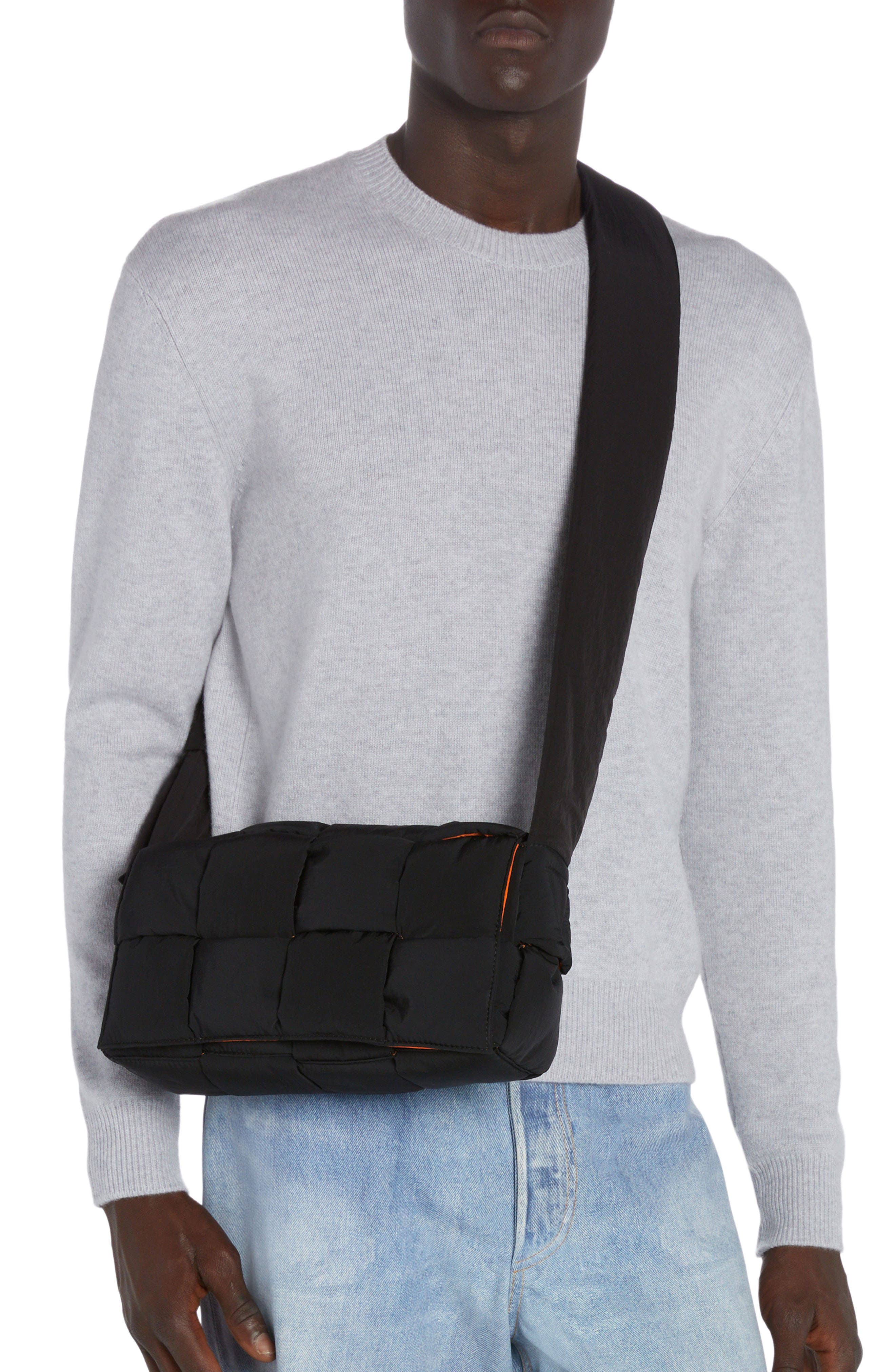 Bottega Veneta Medium Cassette Intrecciato Padded Messenger Bag, Alternate, color, 