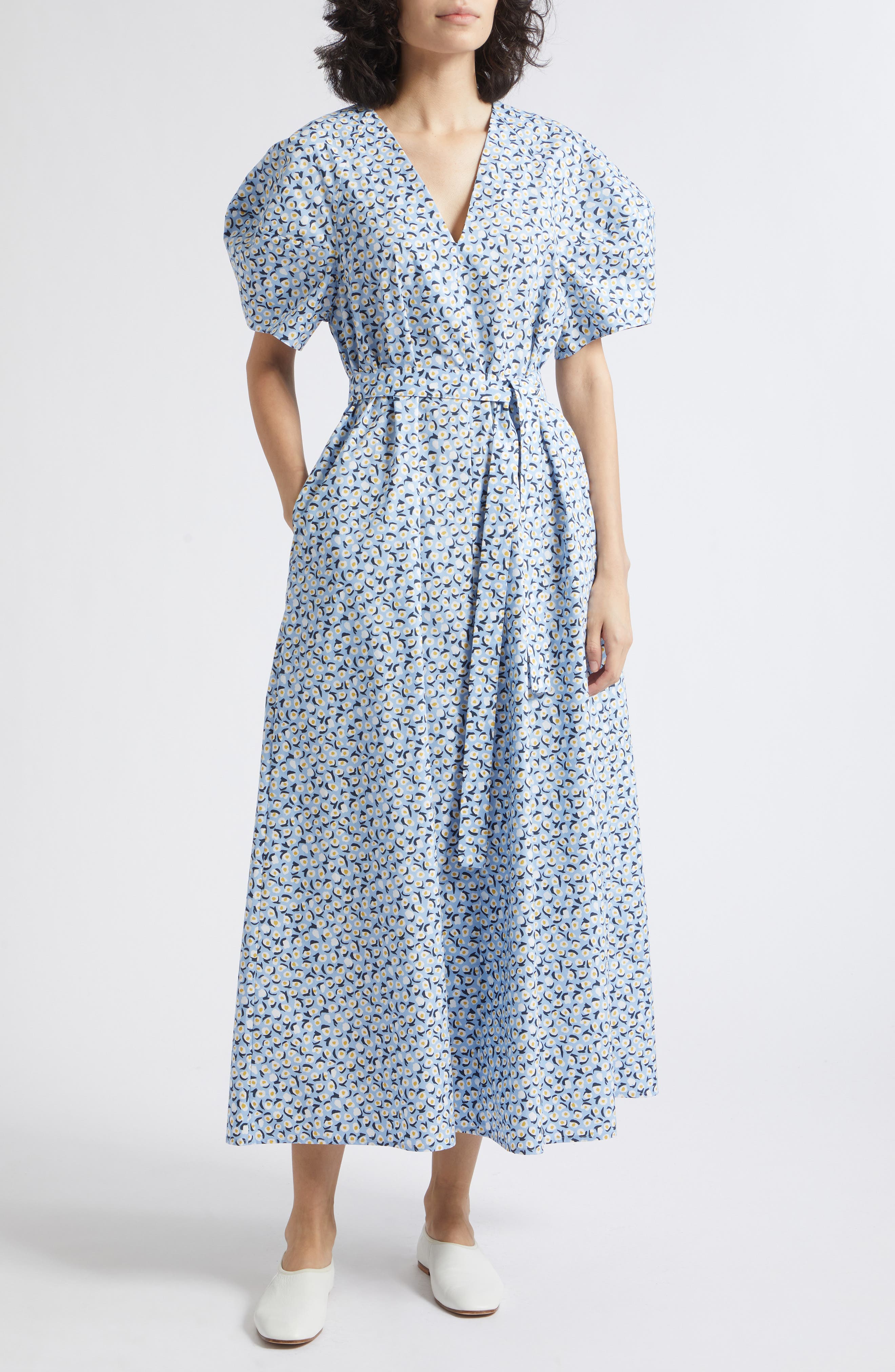 selected LIGHT BLUE OFF WHITE YELLOW