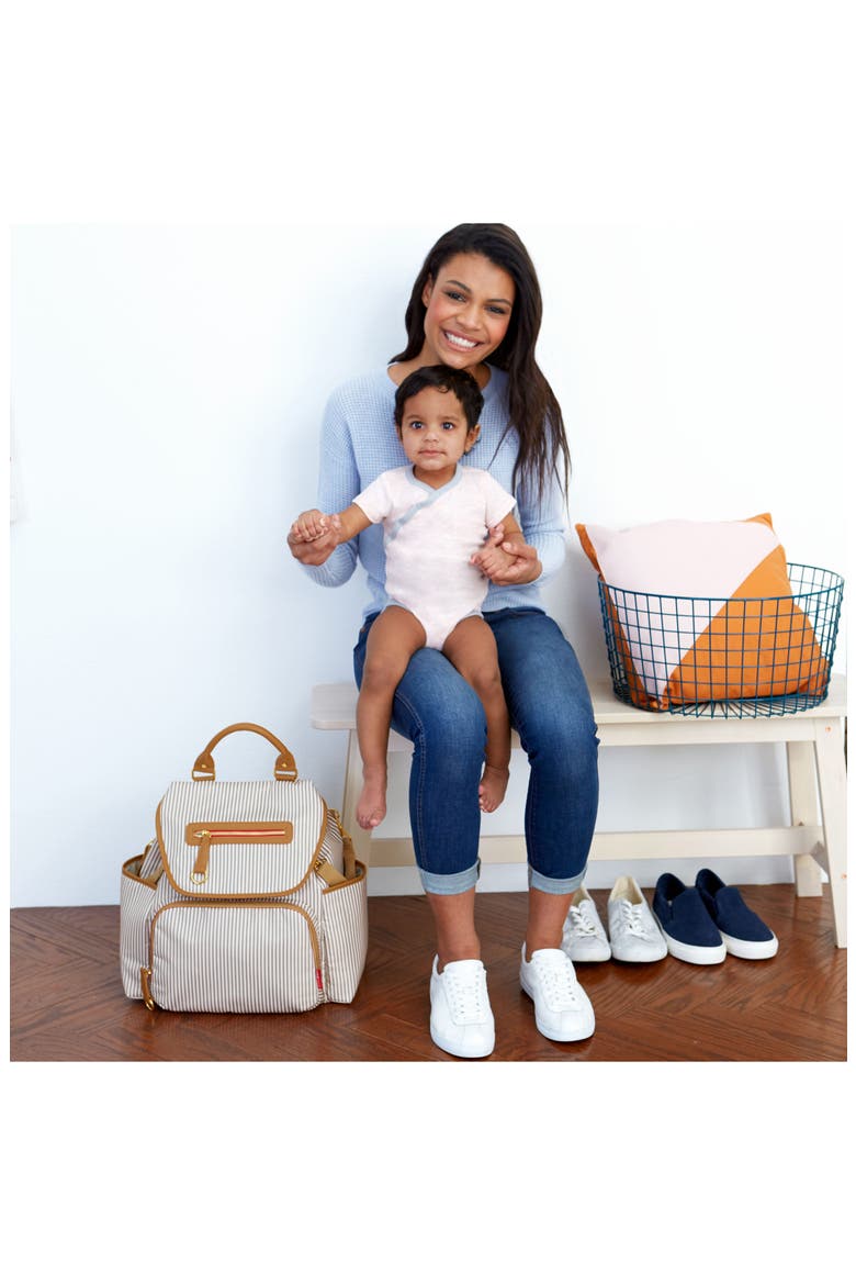 Grand Central Take-It-All Diaper Backpack, Alternate, color, GREY/ OFF WHITE
