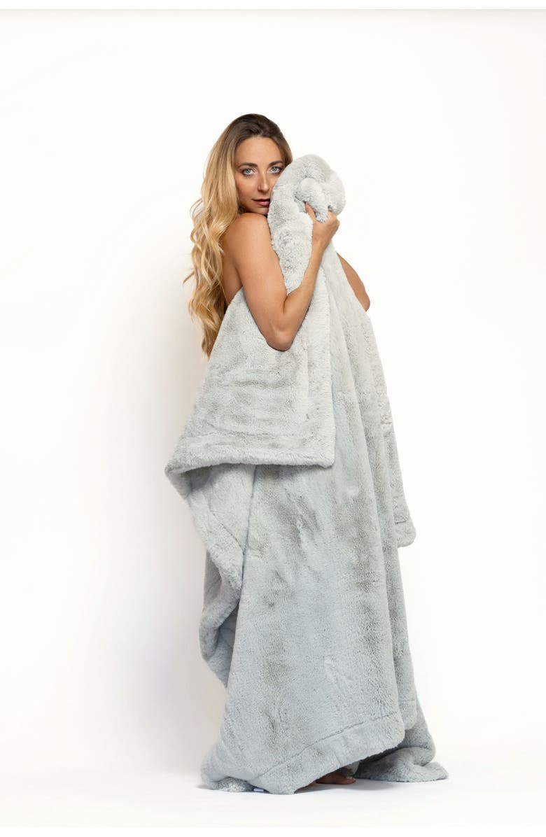 Sea To Me Blankets Carmel Cuddle Faux Fur Throw Blanket, Alternate, color, Misty Grey