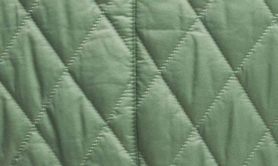 Женские Barbour Flyweight Quilted Jacket — фото 8