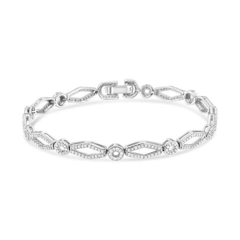Silver 1 1/2 Cttw Diamond Studded Circle and Kite-Shaped Link Bracelet