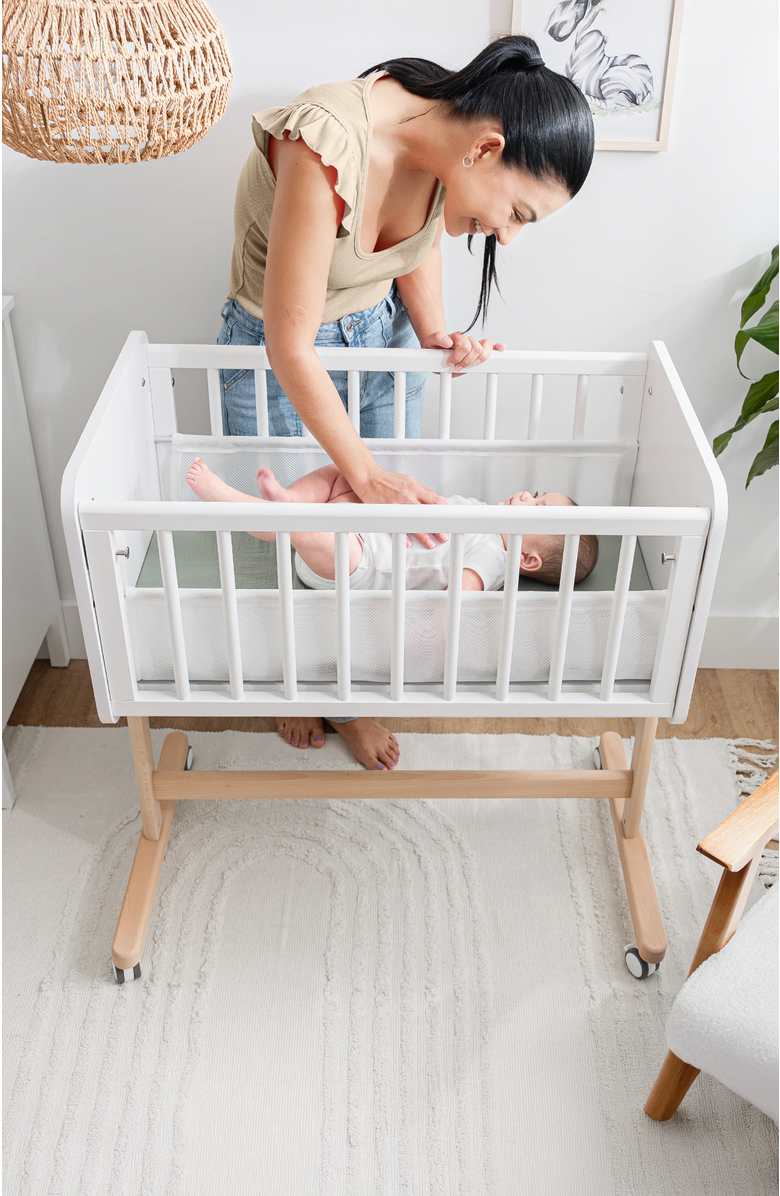 Comfy Cubs Wooden Bedside Bassinet Sleeper, Alternate, color, Light Wood