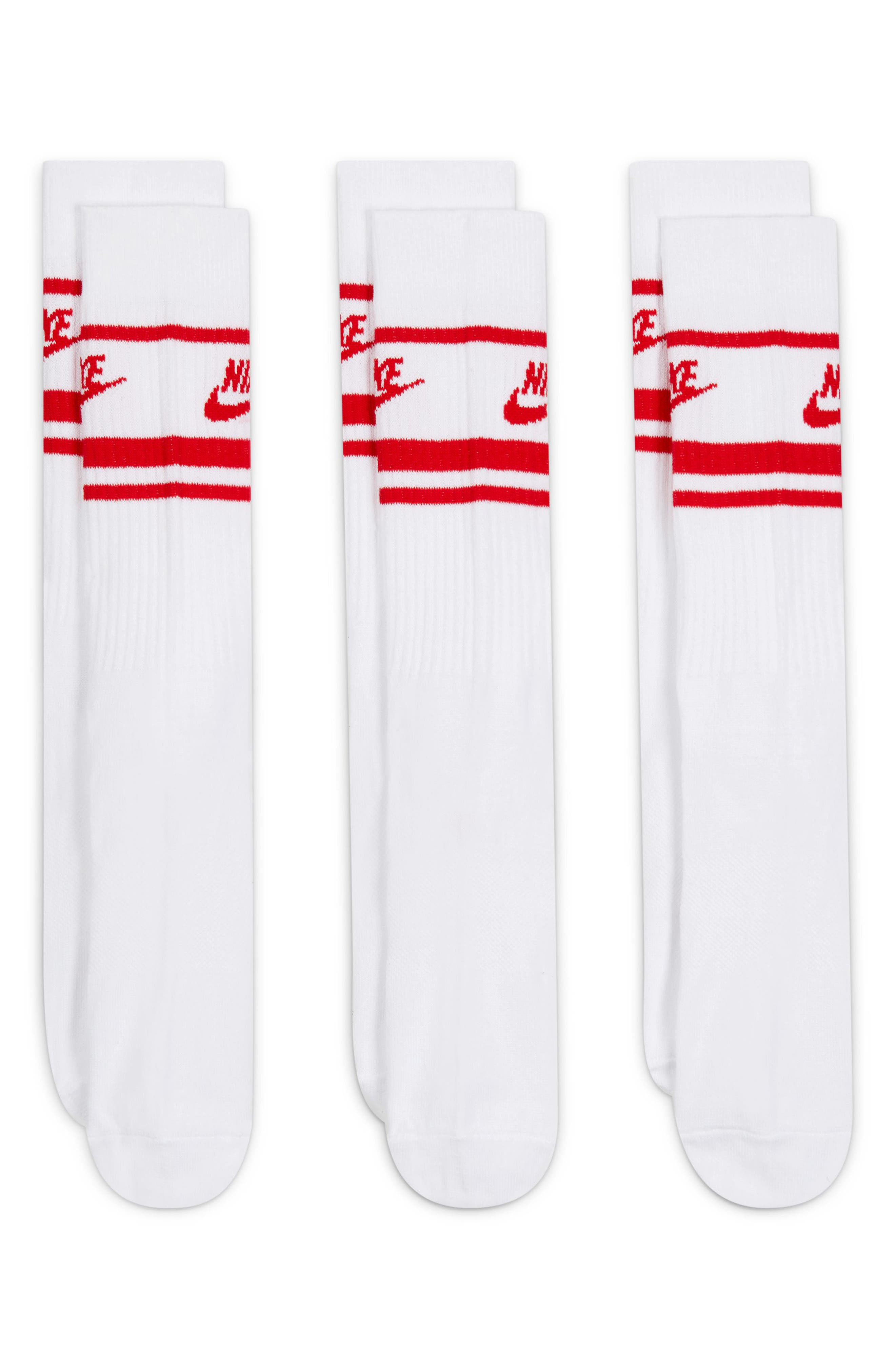 selected 102 WHITE/UNVRED