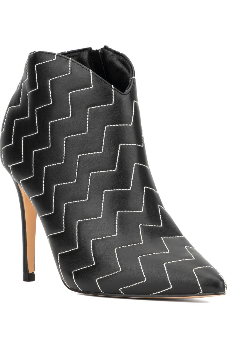 NEW YORK AND COMPANY Yesenia Quilted Bootie, Main, color, Black/ White