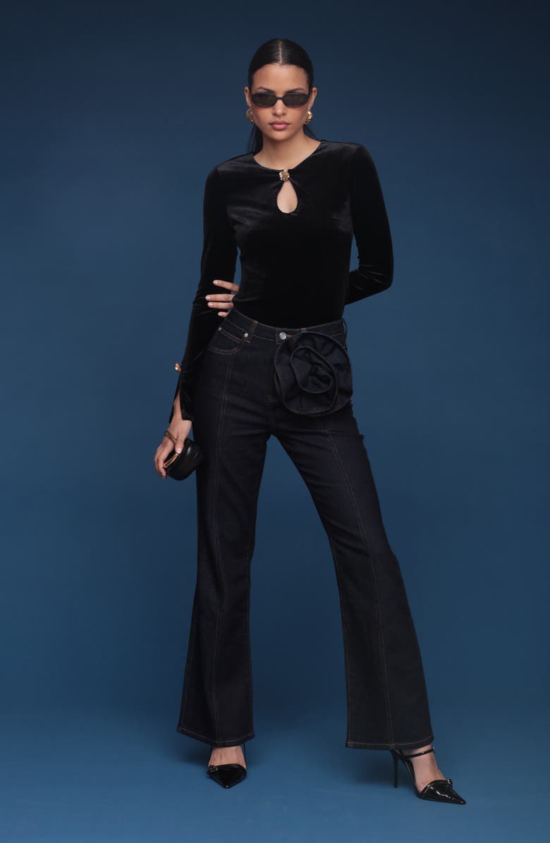 Avec Les Filles Rosette Detail High Waist Jeans, Alternate, color, Dark Rinse Wash