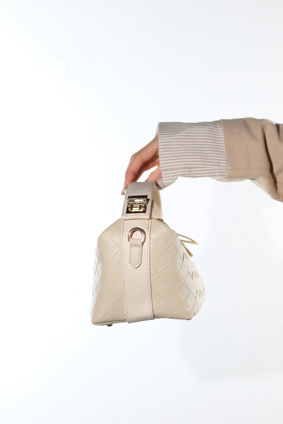 Aeris Shoulder Bag, Alternate, color, Cream