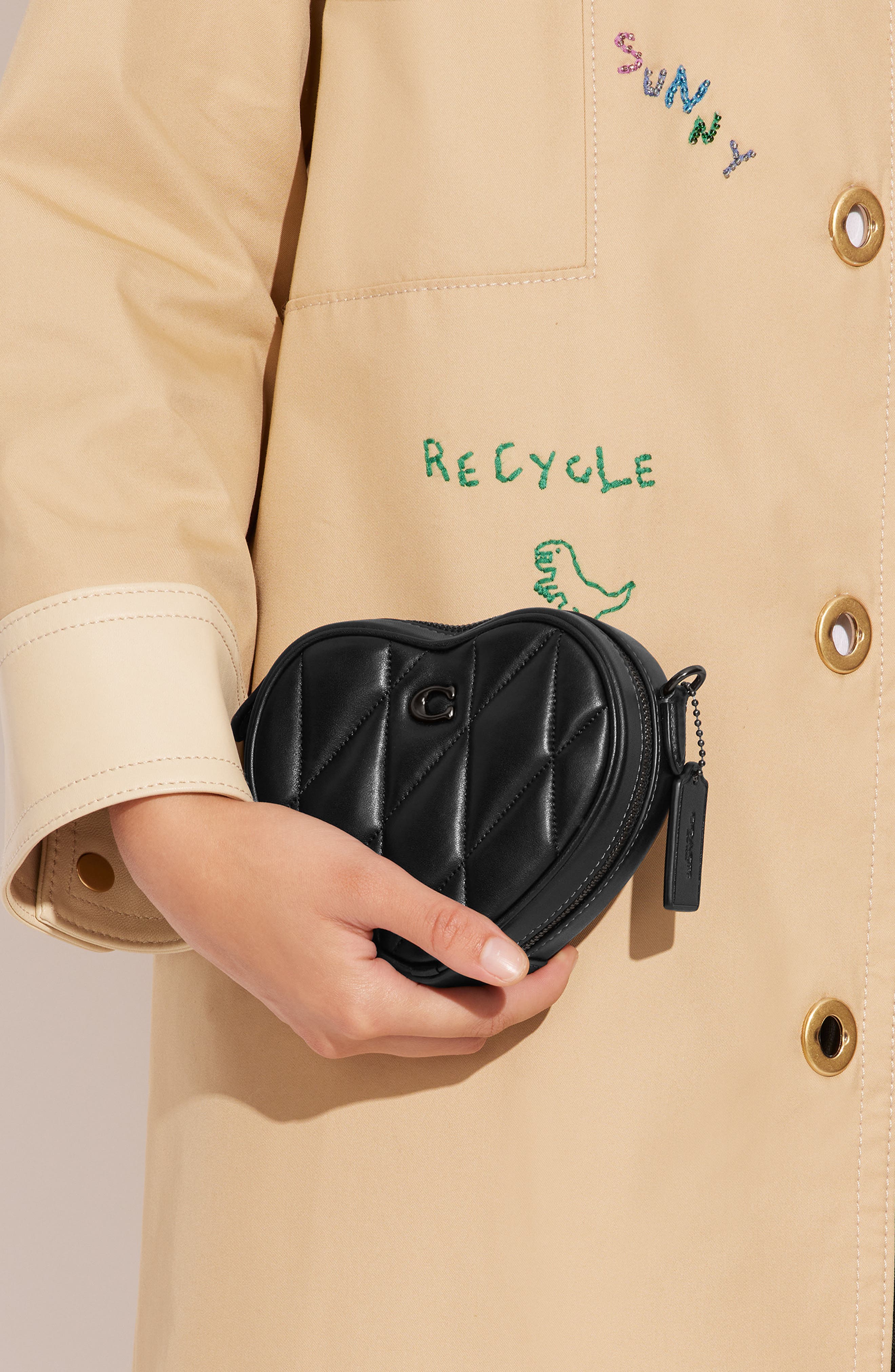 COACH Heart 14 Quilted Pillow Crossbody Bag, Alternate, color, 