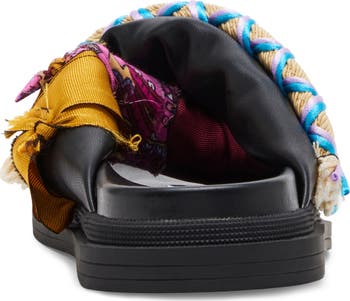 Leisure Embellished Sandal